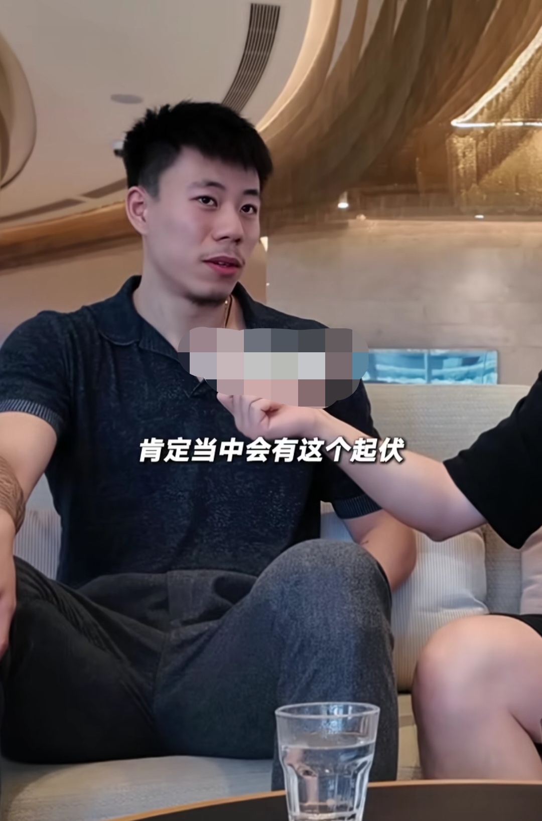 爱游戏官方入口-新疆队翻盘天津队,张镇麟关键制胜