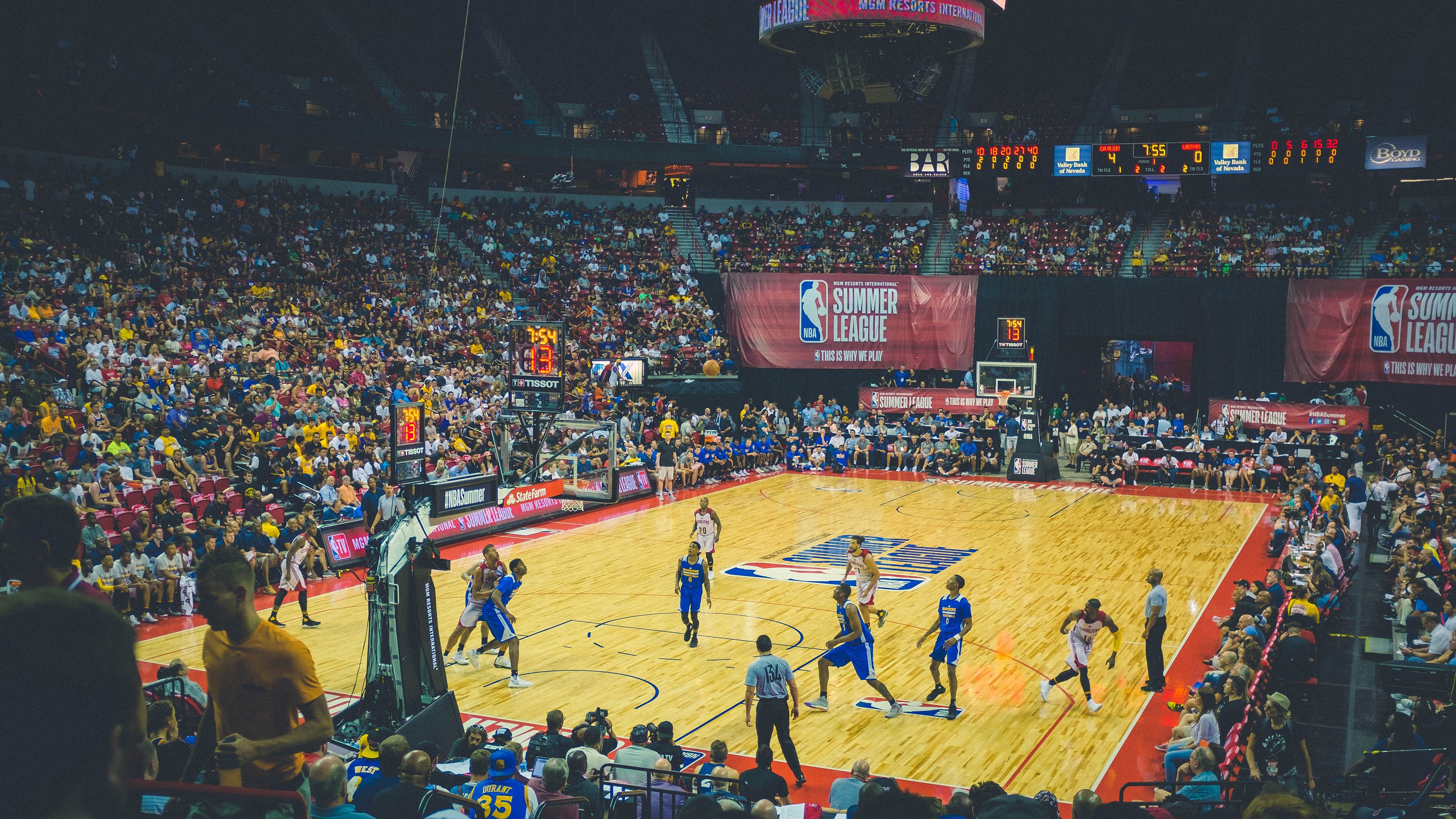 爱游戏官方入口-北京队狂胜快船，文班亚马成为关键先生，当东方智慧点亮NBA的未来