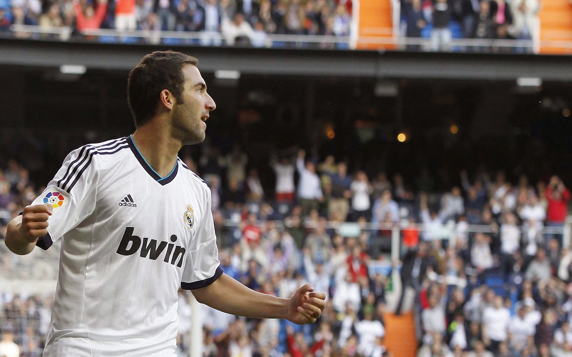 爱游戏官方入口-班凯罗,当NBA状元成为中美篮球的翻译官